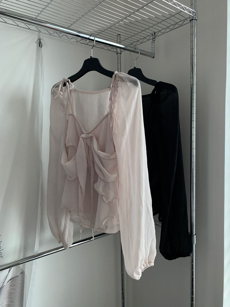 cheek ribbon blouse (2 colors)