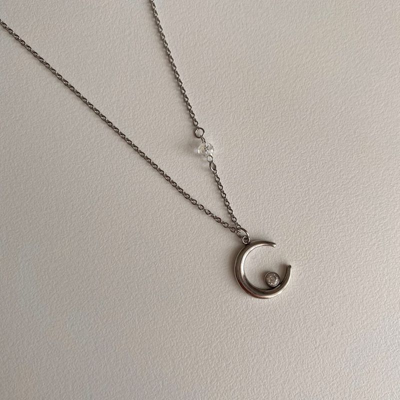 do Moon Innocent Beads Daily Necklace