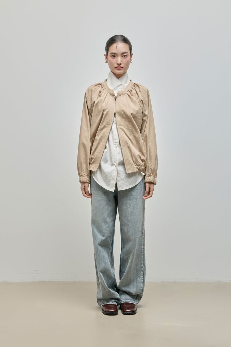 Shirring Zip-up Blouse Jumper_Beige