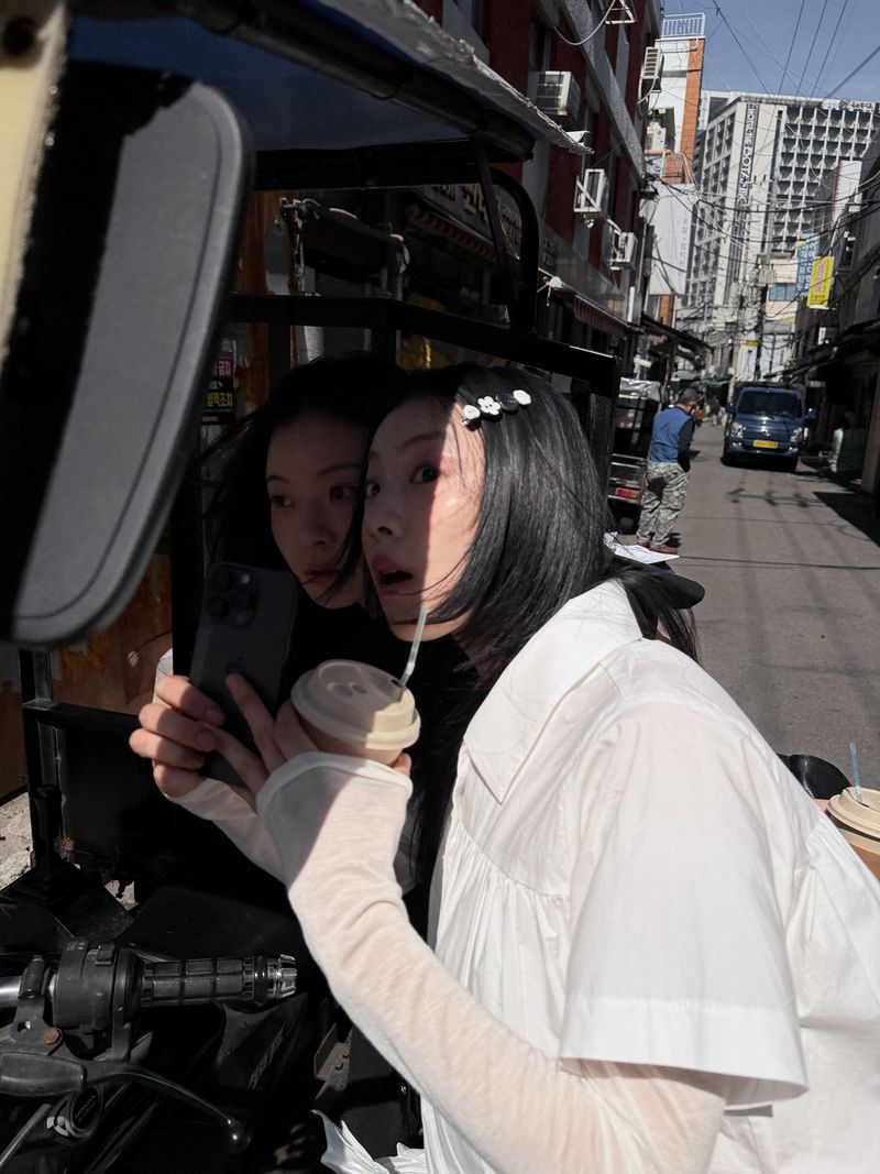 WOOHWA（ウファ）の「 SHIRRING FRILL SHIRT（Tops）」