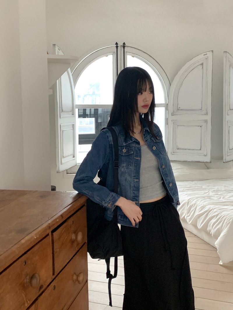 Turned damage slim fit denim jacket