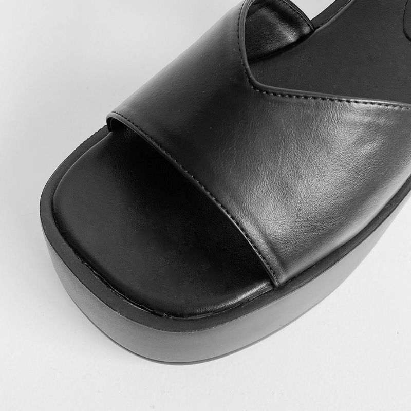 Shimo open toe hoop sandals