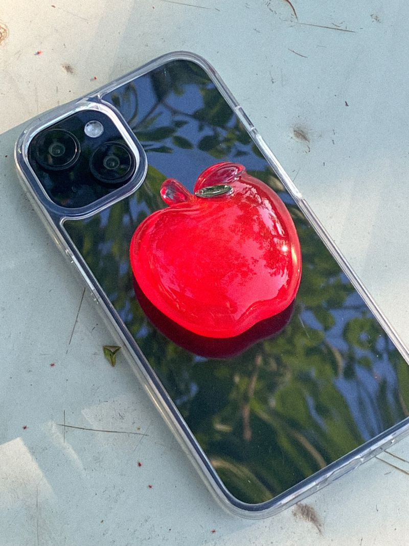 Large Dot Apple Tok Grip Tok Magsafe