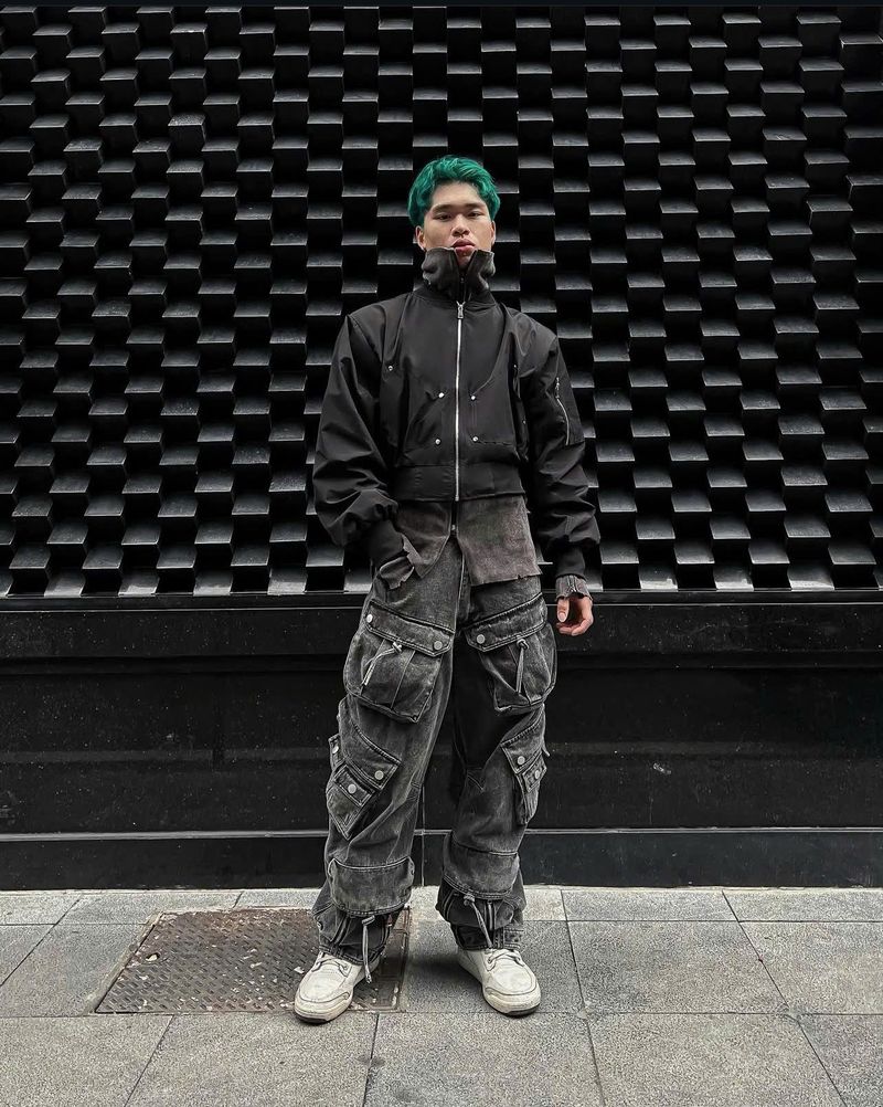 WINDBREAKER BOMBER JACKET