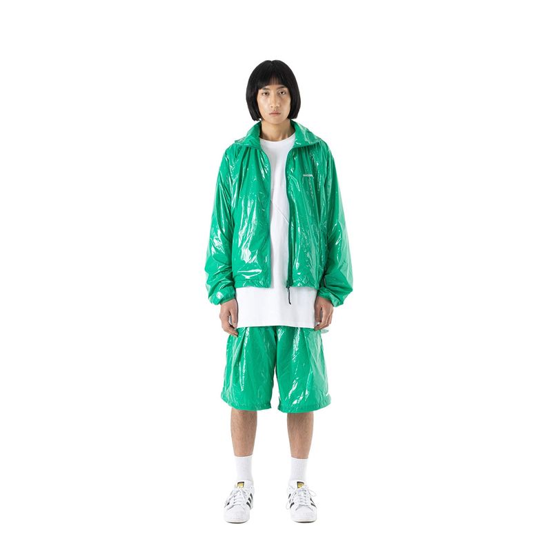 C LOGO ONE TUCK SATIN WIDE SHORT PANTS