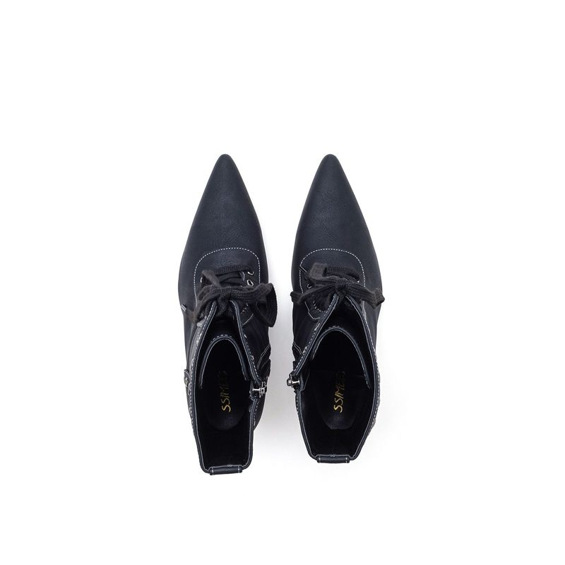 Eyelet Lace-Up Walker Heel(Black)