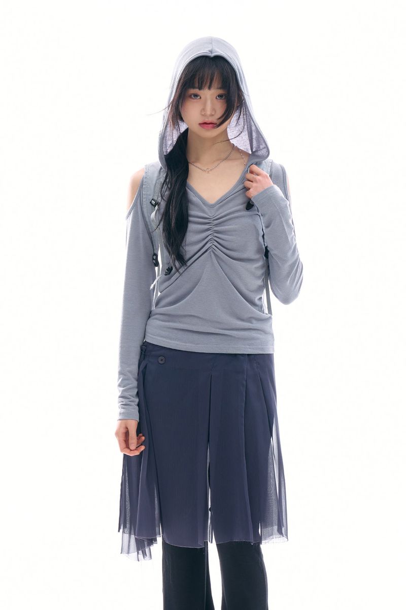Raucohouse(ラウコハウス)の「Teen open shoulder shirring hood top(Tops)」