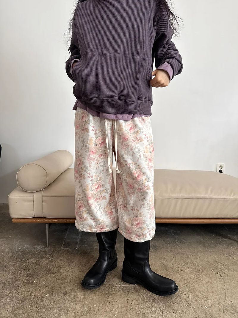 floral sweat crop pants