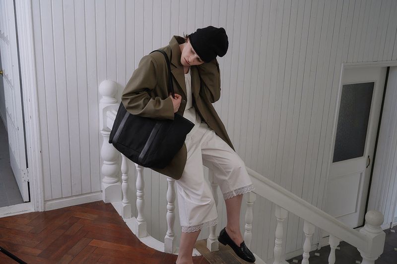 Carry shoulder bag_black