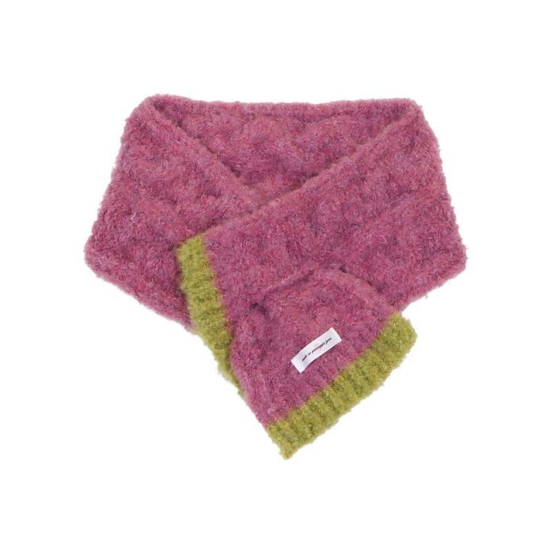 COLORED FLUFFY MUFFLER