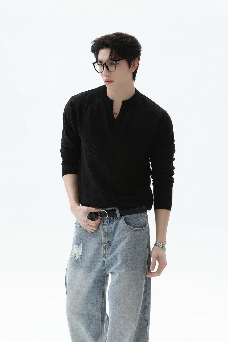 TURNTIDE（ ターンタイド）の「Textured V Neck Knit Sweater（Tops）」