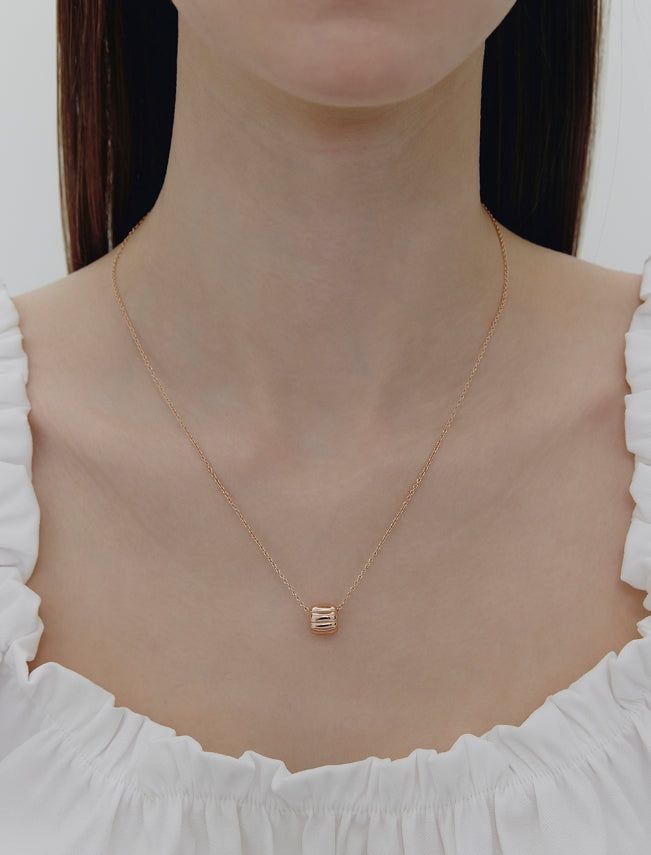hyeres lor（イエール・ロール）の「26SS★ Ice Cushion Silver Necklace（Accessories）」