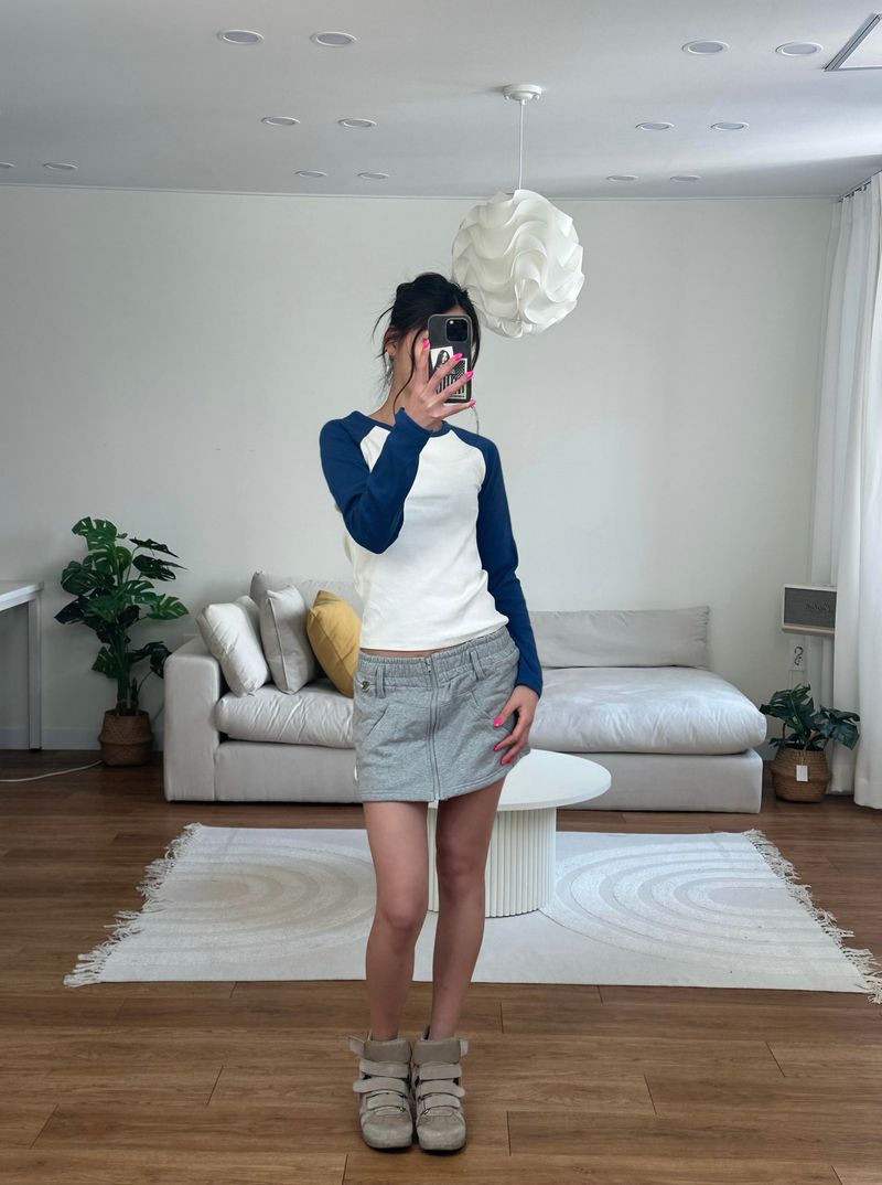 classic raglan tee