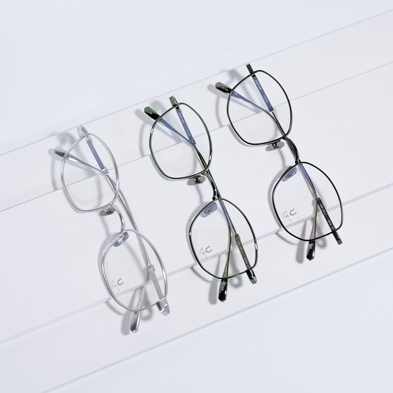 Knouun polygon titanium glasses CODE. 102. E Silver