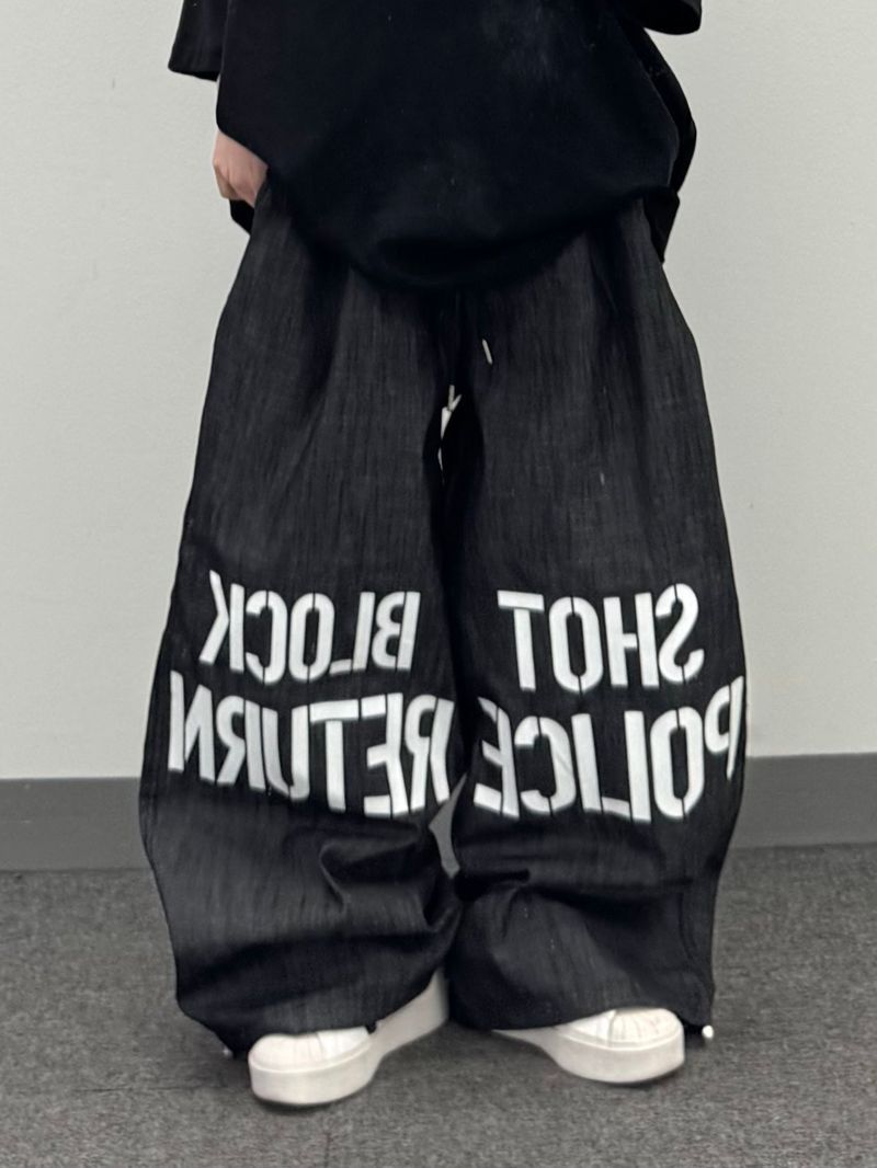 return non-faded denim pants