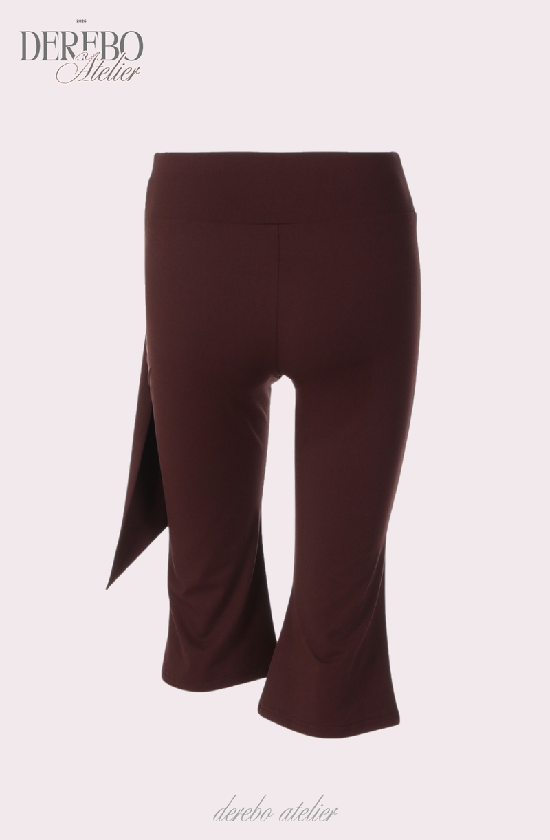 Medley Strap Shirring Capri Pants