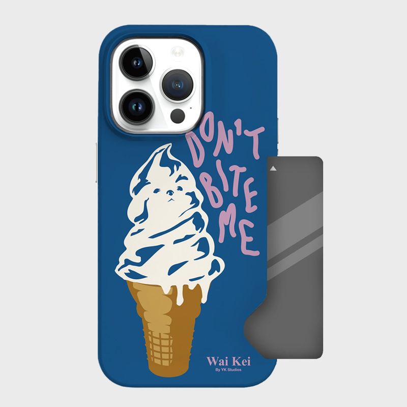 WaiKei（ワイケイ）の「Maltesecream card storage hard case（Smartphone Accessories）」