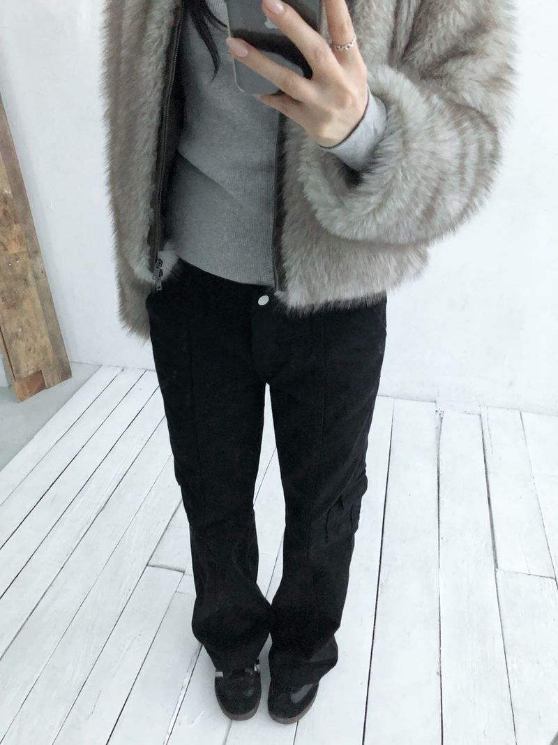 Low cargo bootcut pants