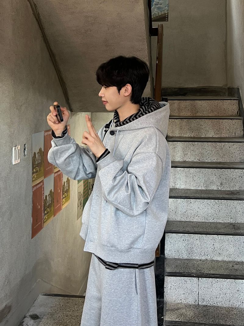 Nest Button Hoodie Zip-Up (3 Colors)
