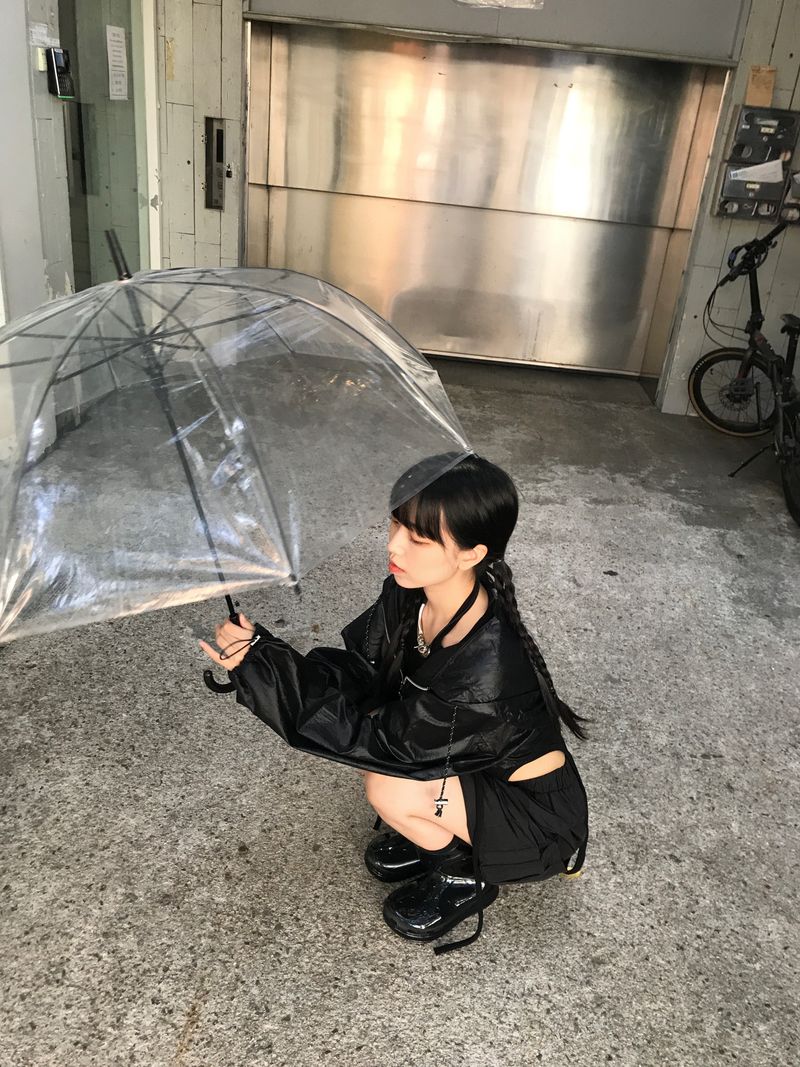 Cropped rain mesh hooded windbreaker
