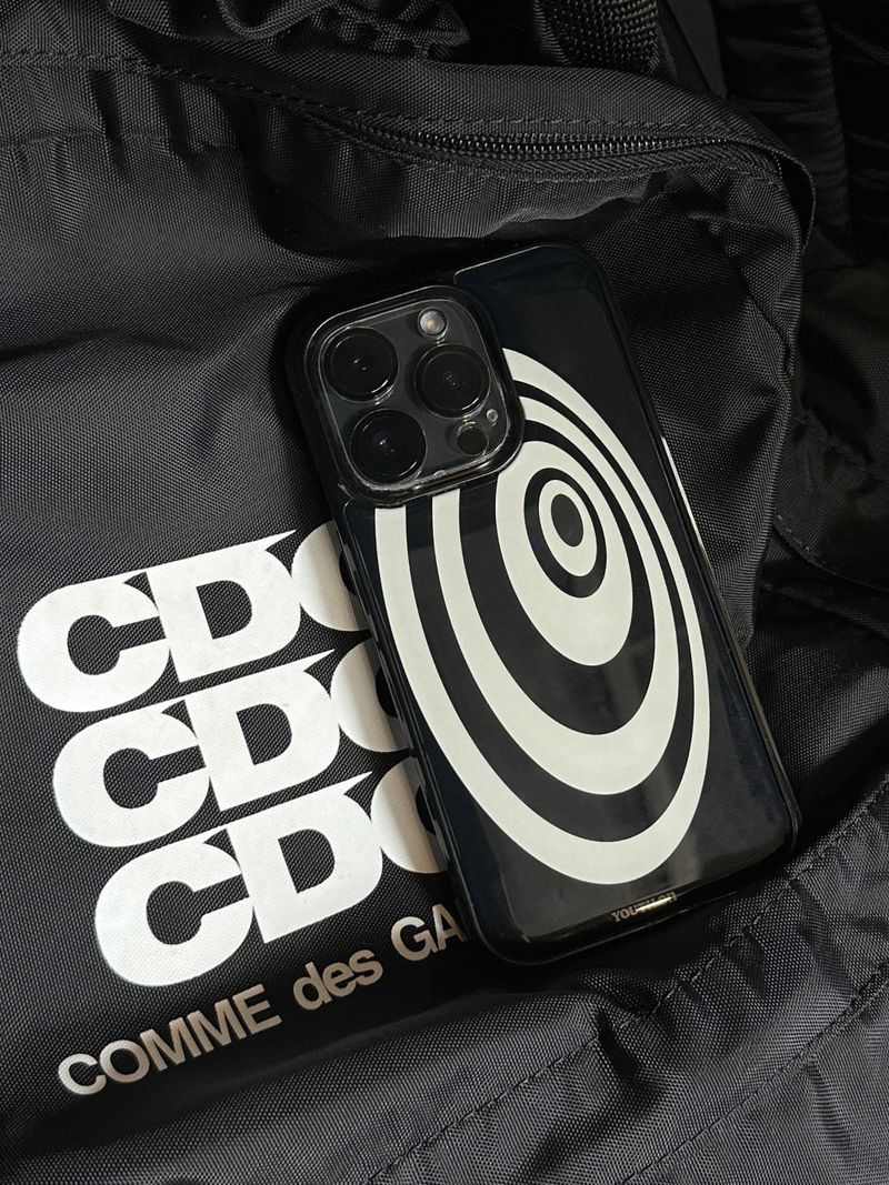 cookies and cream case (black)