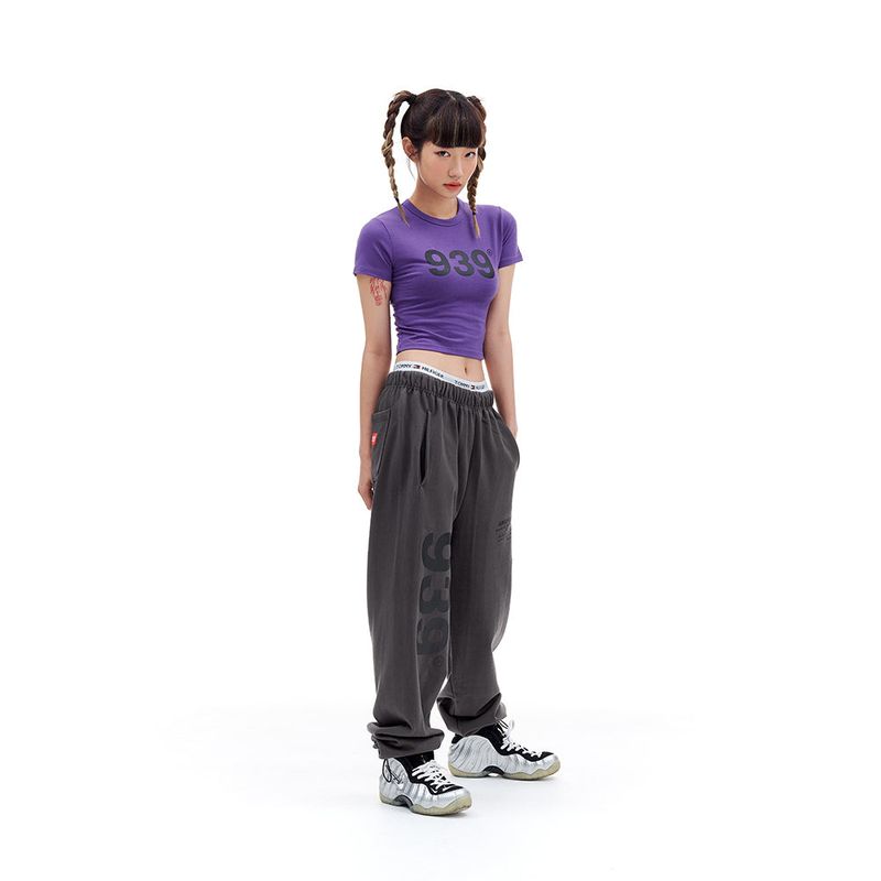 939 LOGO CROP TOP (PURPLE)