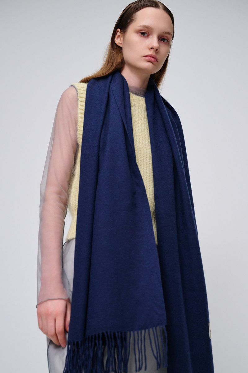 MARIEBEAR muffler_navy