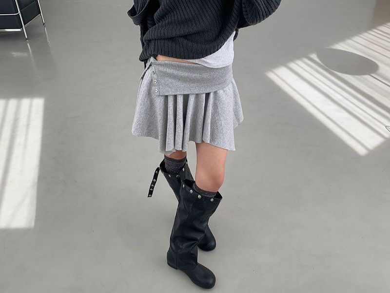 FOLDING HOOL SKIRT