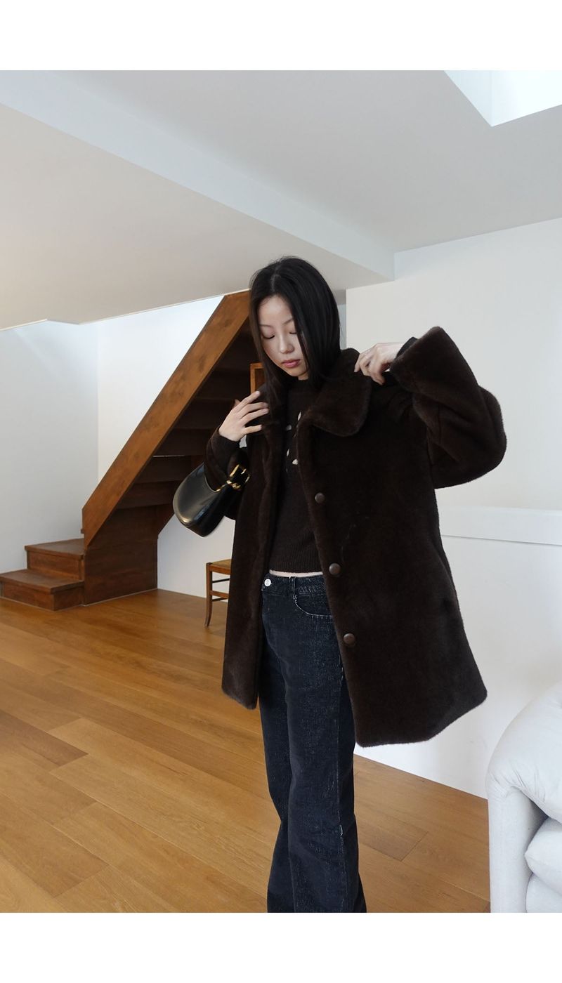 grandma brown fur coat