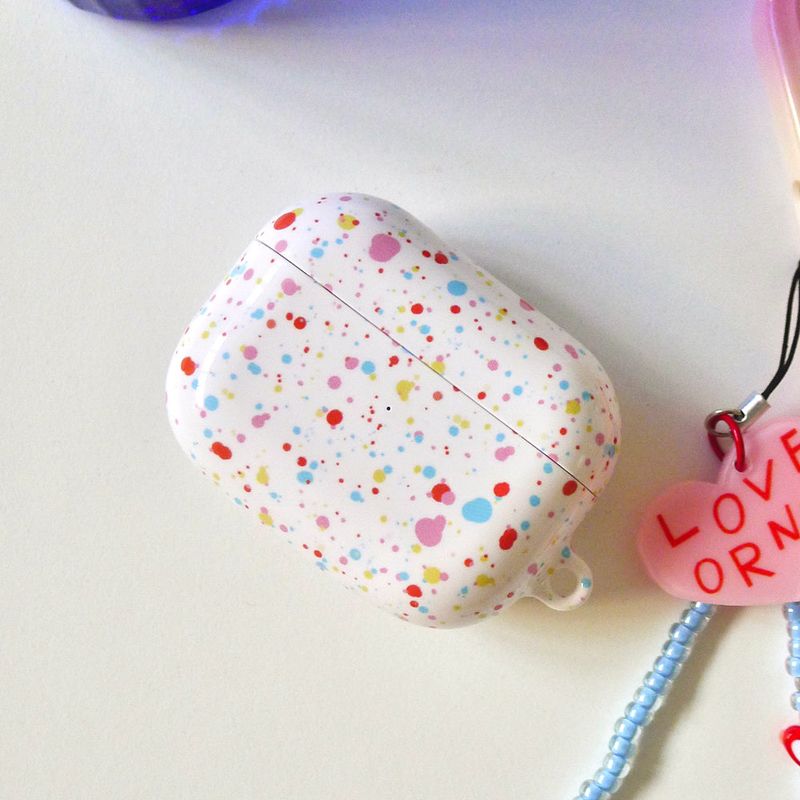 Love or not（ラブオアノット）の「[MADE]Candy Spray-Glossy Airpodcase（Smartphone Accessories）」