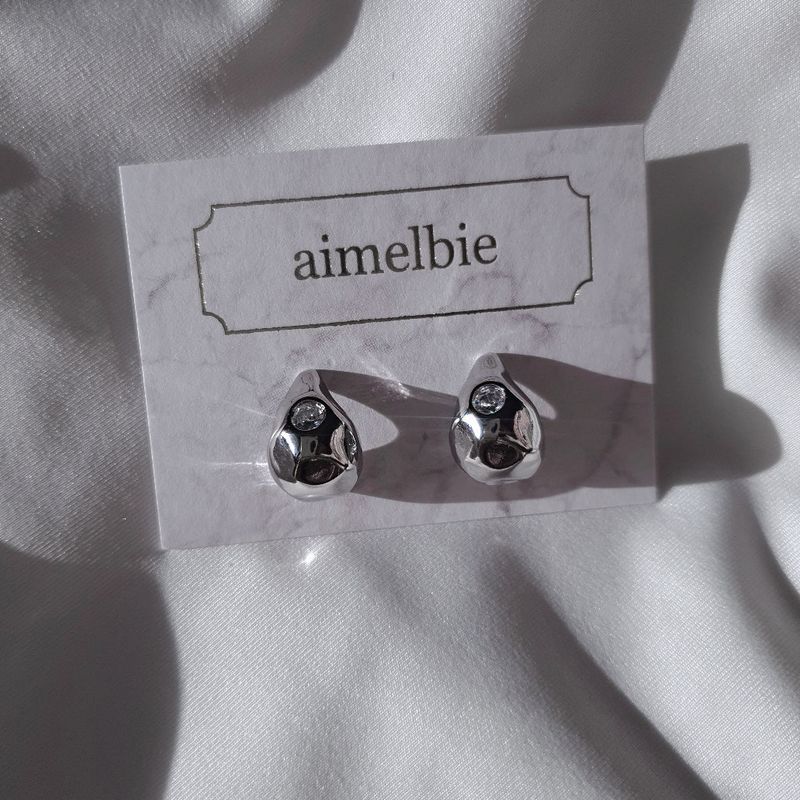[VIVIZ シンビ Piercing] メテオペブルピアス - Silver Color