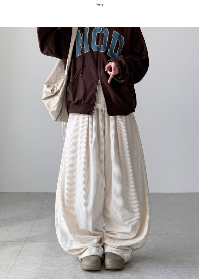 Bowl Pintuck Corduroy Pants