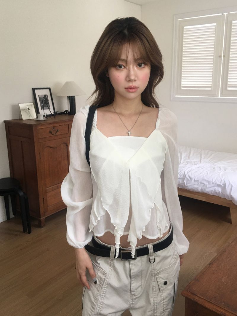 Yeonhwa Blouse