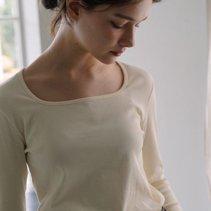 Square Neck T-shirt - Beige