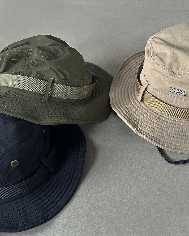 Patch strap safari hat