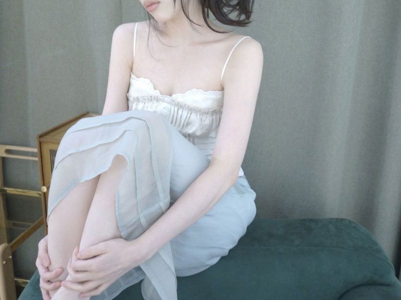 pearl corset top