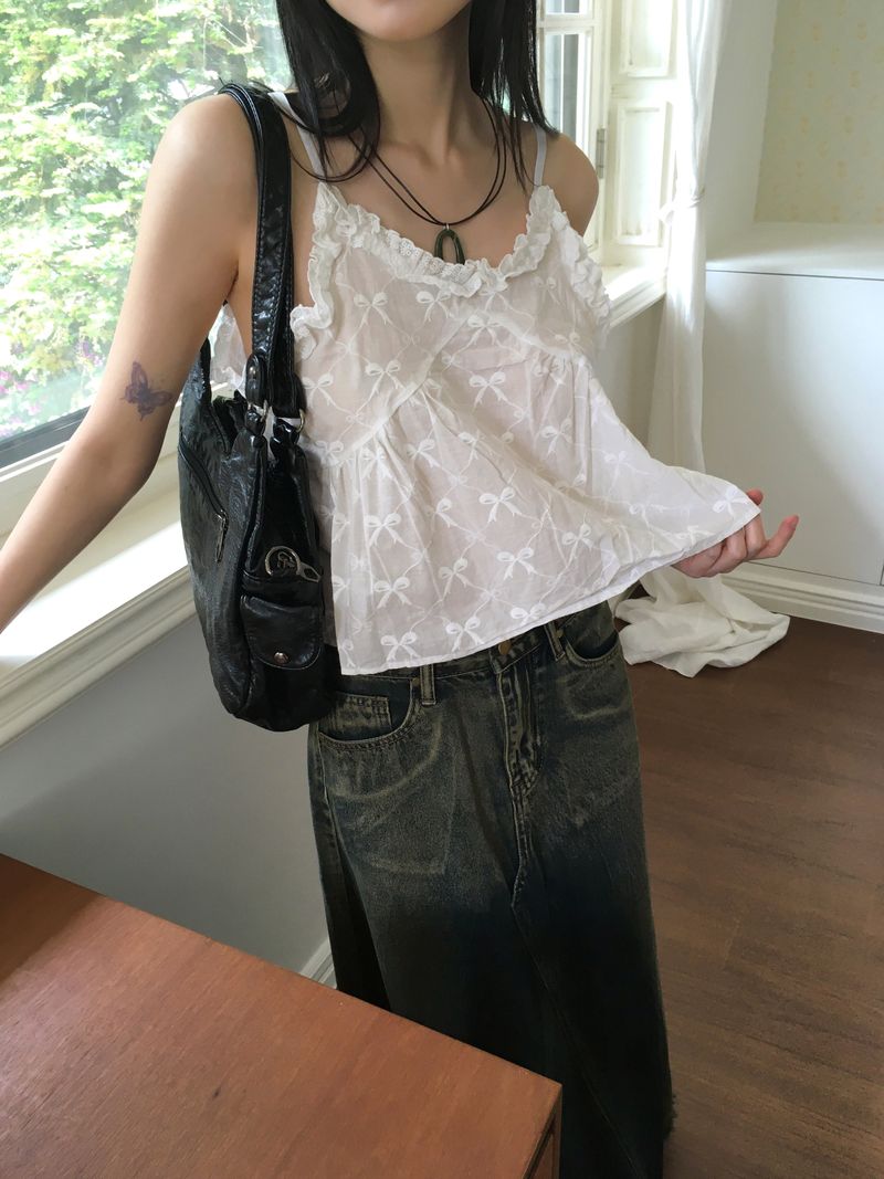 WONDER WONDER(ワンダーワンダー)の「Bohol ribbon V-neck frill tank top(Tops)」