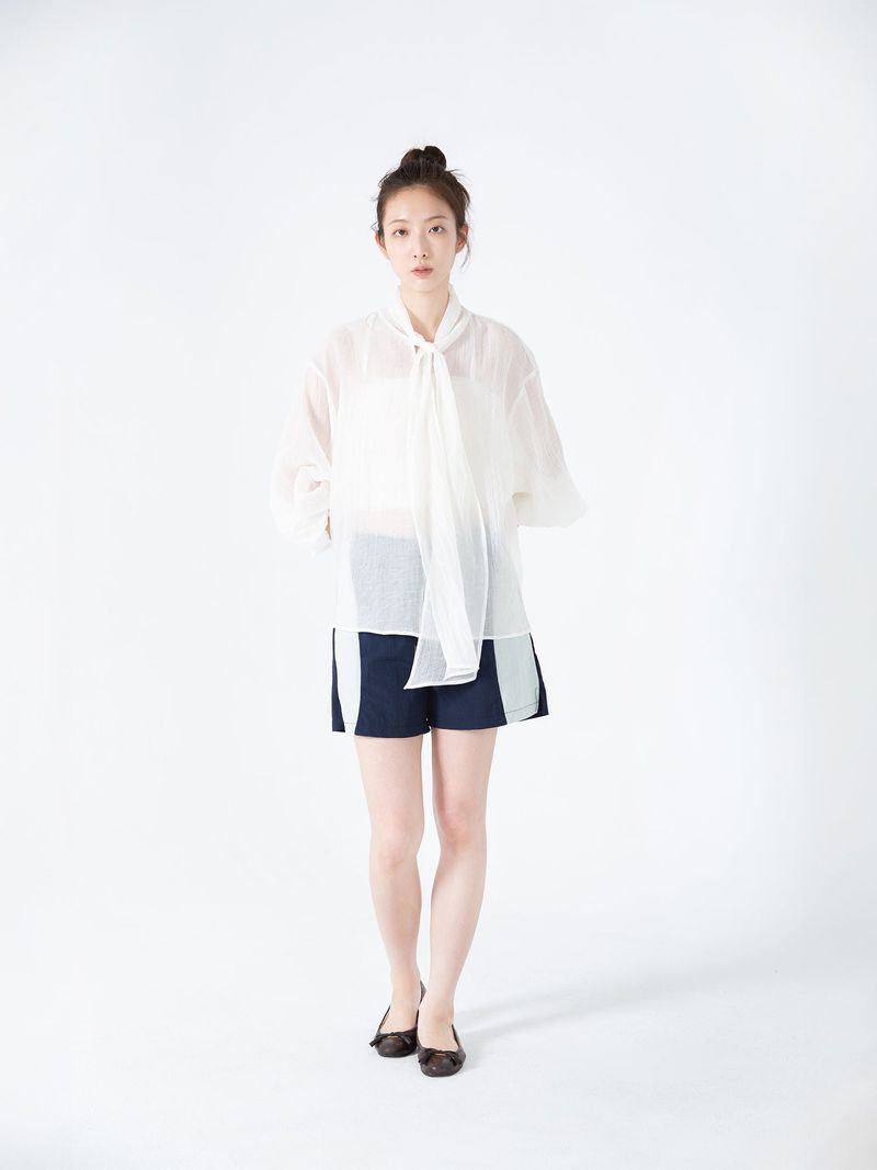 Ribbon Tie Blouse (White)