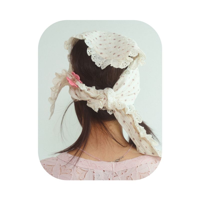 Lace bandana cream