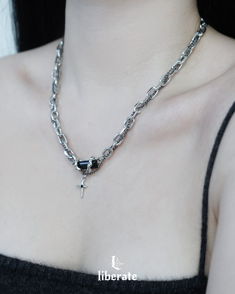  Onyx Cross Chain Necklace - Aespa Winter , Stray Kids Felix, KANG DANIEL Pick