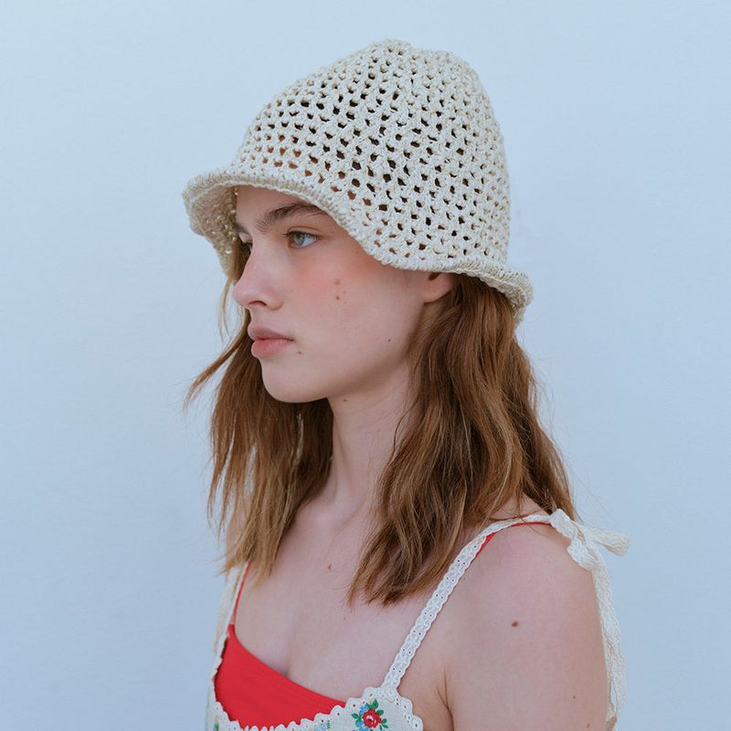 UNEVEN KINT BUCKET HAT