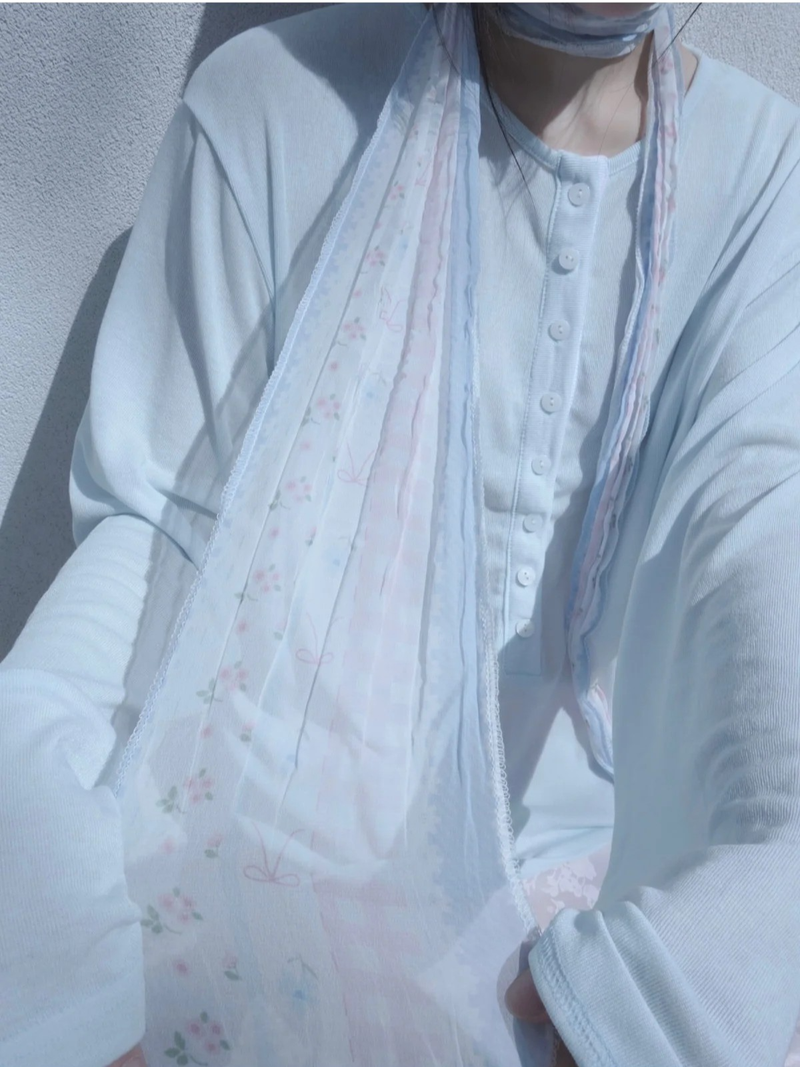 powder scarf
