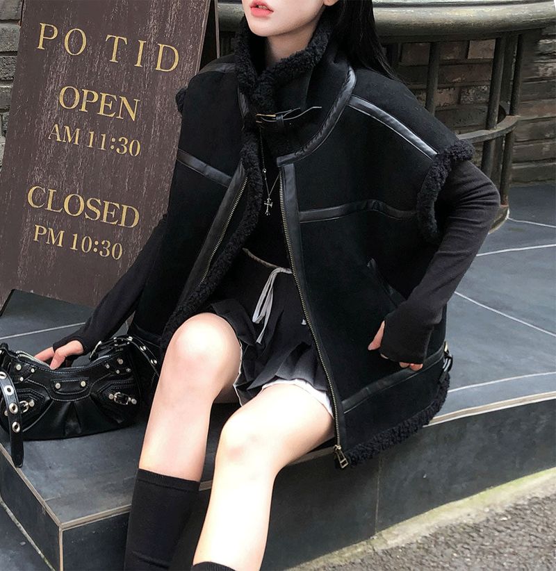[BELLIDE MADE] Rowin, High-Neck Mouton Vest