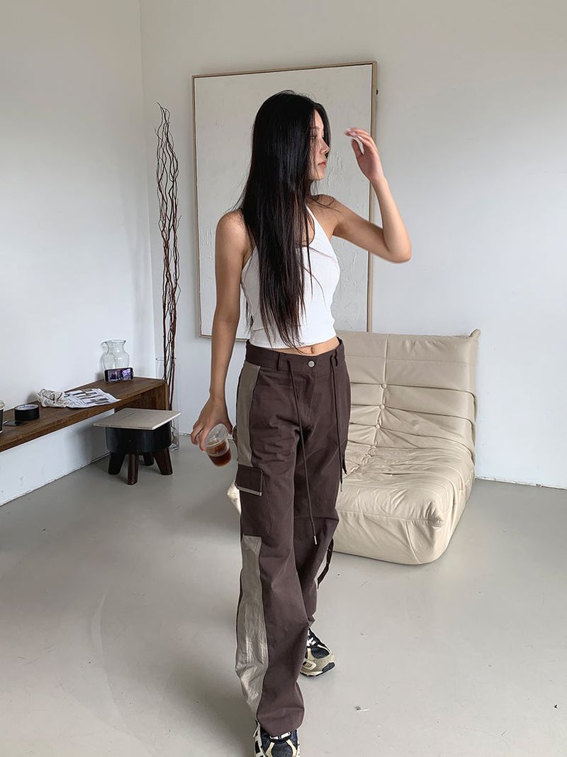 RIBBED HALTER SLEEVELESS (2COLOR)