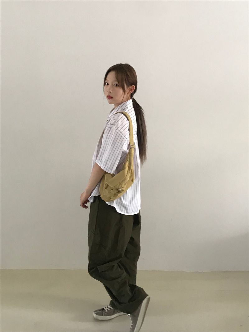 Pastel stripe half shirts