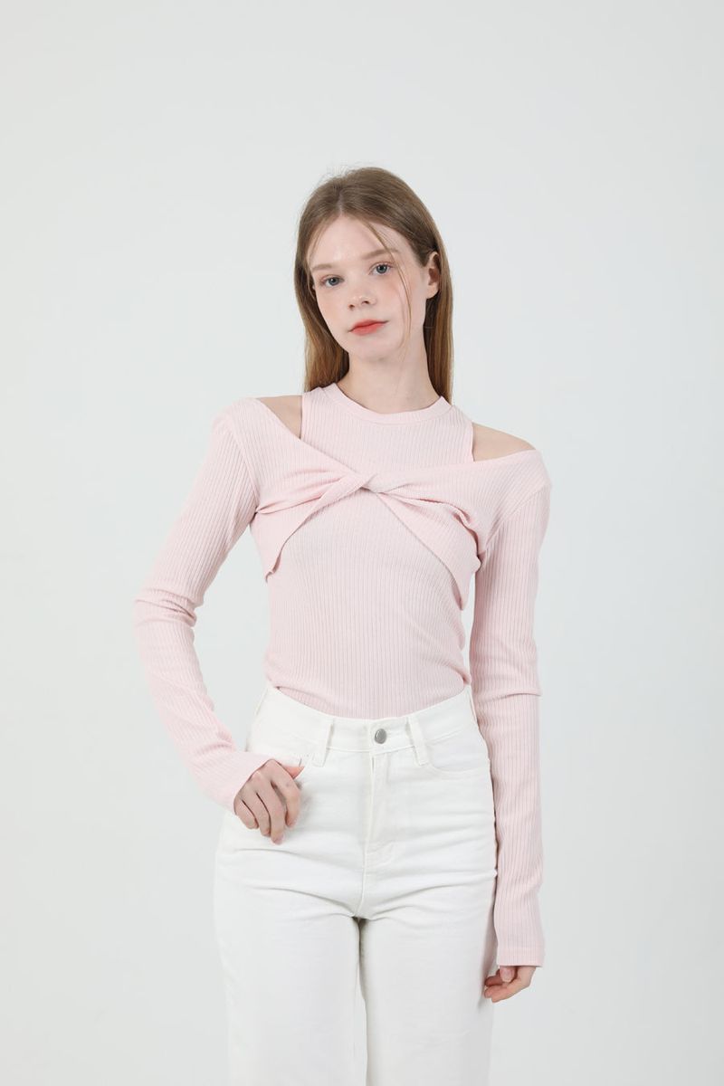 cattline(カトリーヌ)の「Layered Twist T-shirt Sleeveless Set Pink(Tops)」