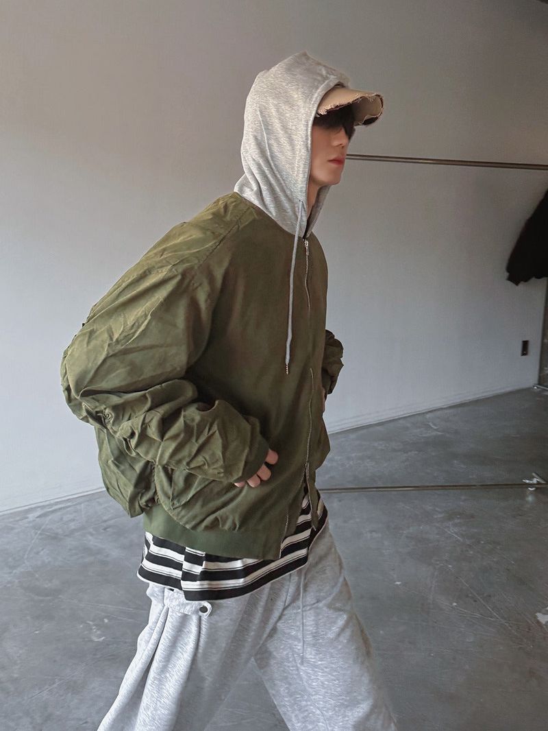 ASCLO(エジュクロ)の「ASCLO MA-1 Shirring Hood Jumper (3color)(Jackets/Outerwear)」