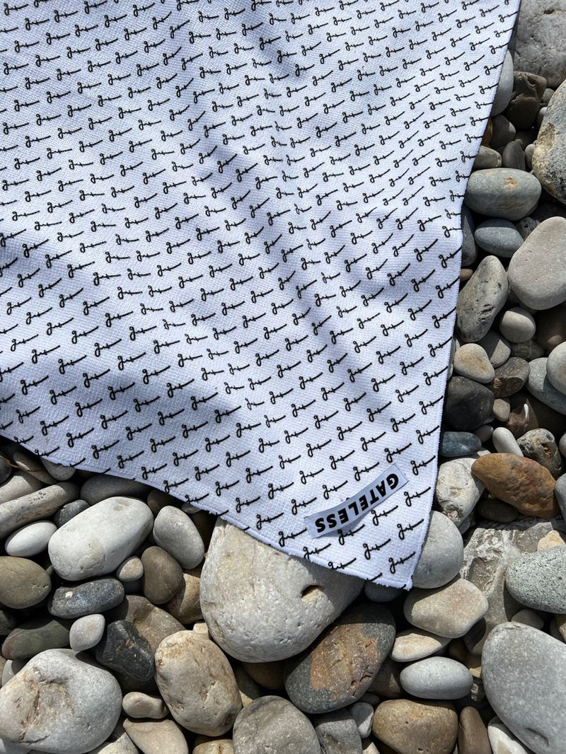 LOGO TOWEL