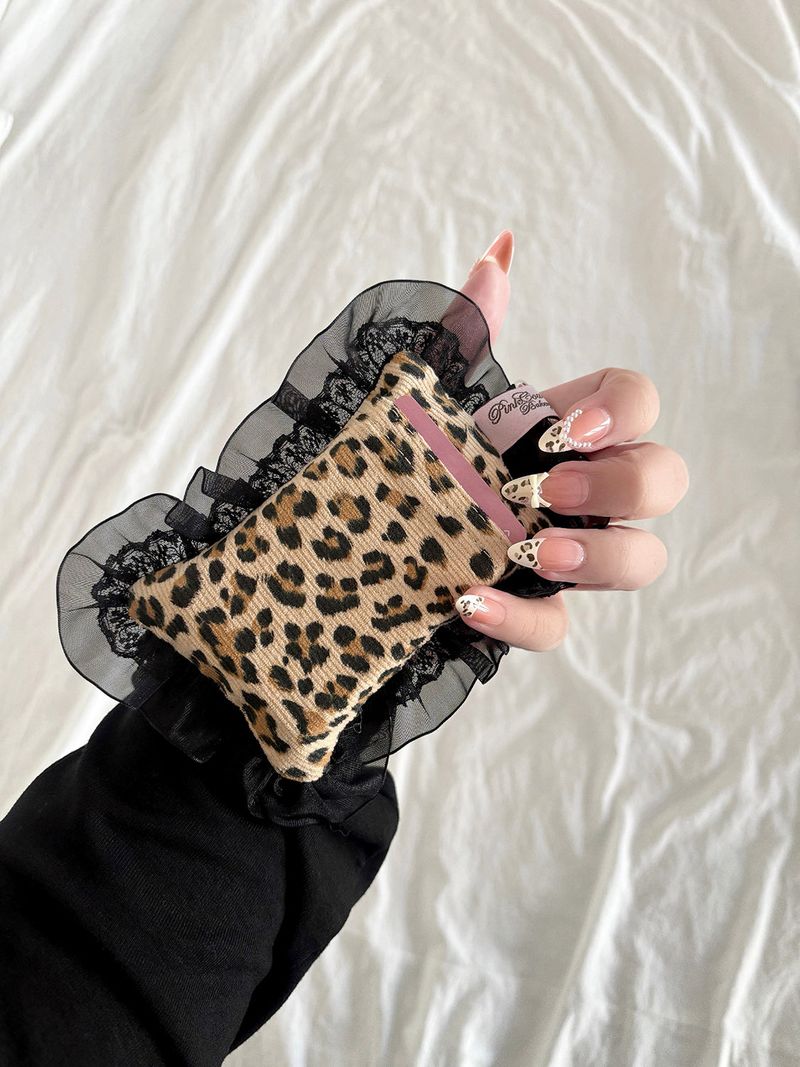 【MADE】 KIRA pocket pillow (leopard/beige)