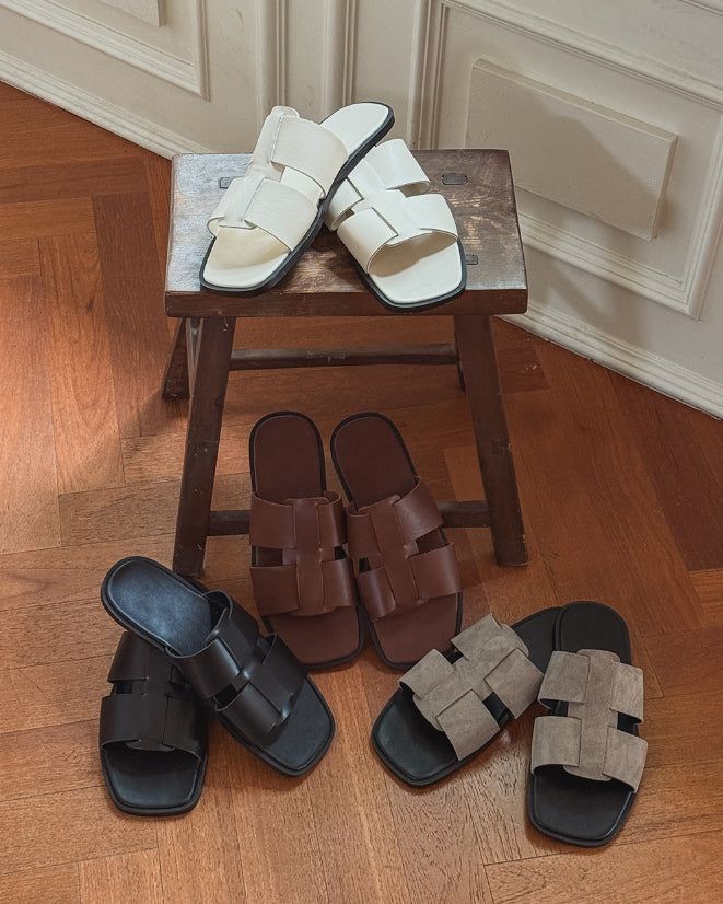 2PLAN(ツープラン)の「Monk Cowhide Handmade Slippers(Shoes)」